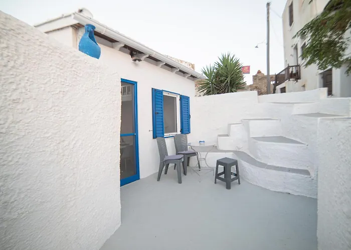 Cycladic House Naxos בית נופש *